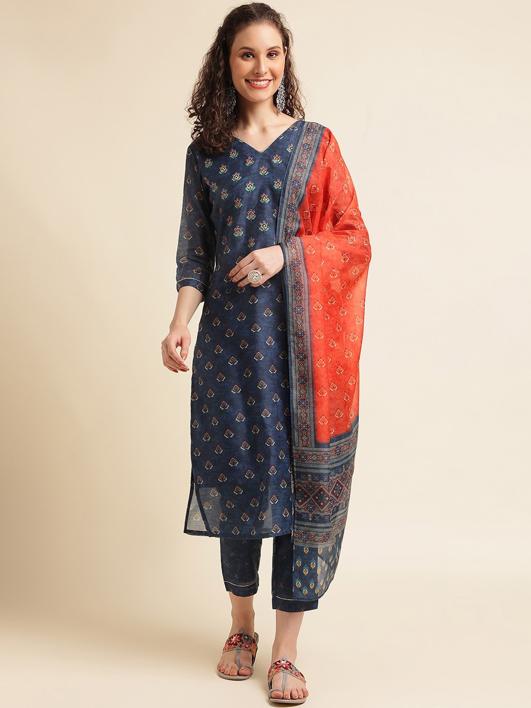 NAINVISH Floral Embroidered V-Neck Thread Work Cotton Silk Kurta With Trousers & Dupatta, Blue
NAINVISH Floral Embroidered V-Neck Thread Work Cotton Silk Kurta With Trousers & Dupatta, Blue