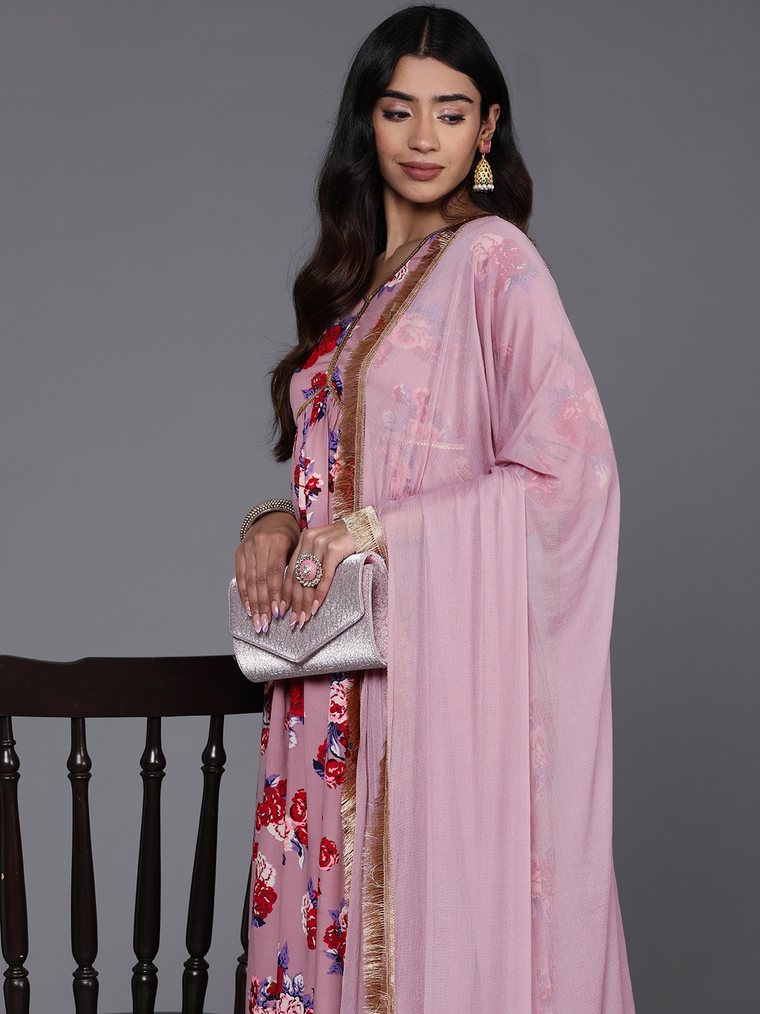 Varanga Women Floral Printed Empire Sequinned Silk Crepe Kurta with Trousers & Dupatta, Mauve
Varanga Women Floral Printed Empire Sequinned Silk Crepe Kurta with Trousers & Dupatta, Mauve