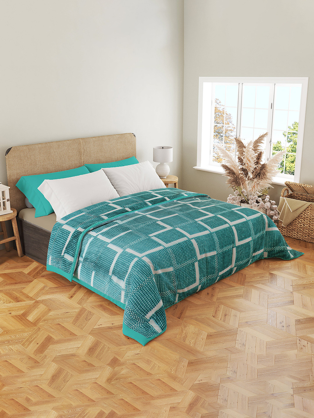 Nivasam Turquoise Blue & White Geometric Heavy Winter 600 GSM Double Bed Blanket
Nivasam Turquoise Blue & White Geometric Heavy Winter 600 GSM Double Bed Blanket