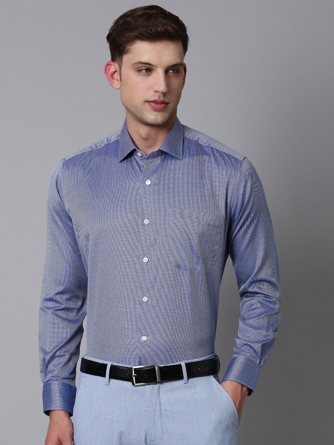 Luxure by Louis Philippe Textured Classic Fit Opaque Cotton Formal Shirt, Blue
Luxure by Louis Philippe Textured Classic Fit Opaque Cotton Formal Shirt, Blue