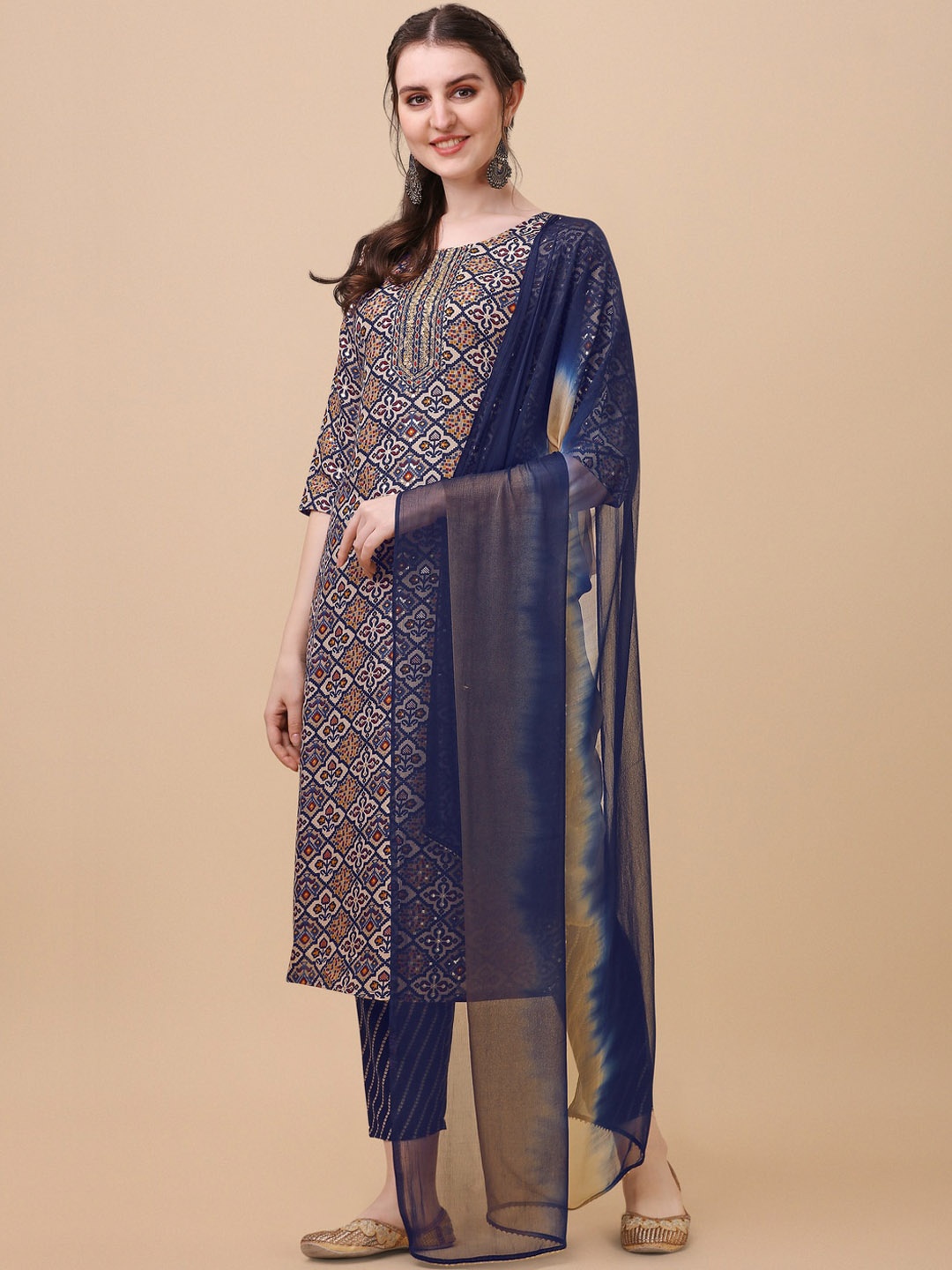 KALINI Ethnic Motifs Printed Regular Pure Cotton Kurta & Trousers With Dupatta, Navy blue
KALINI Ethnic Motifs Printed Regular Pure Cotton Kurta & Trousers With Dupatta, Navy blue
