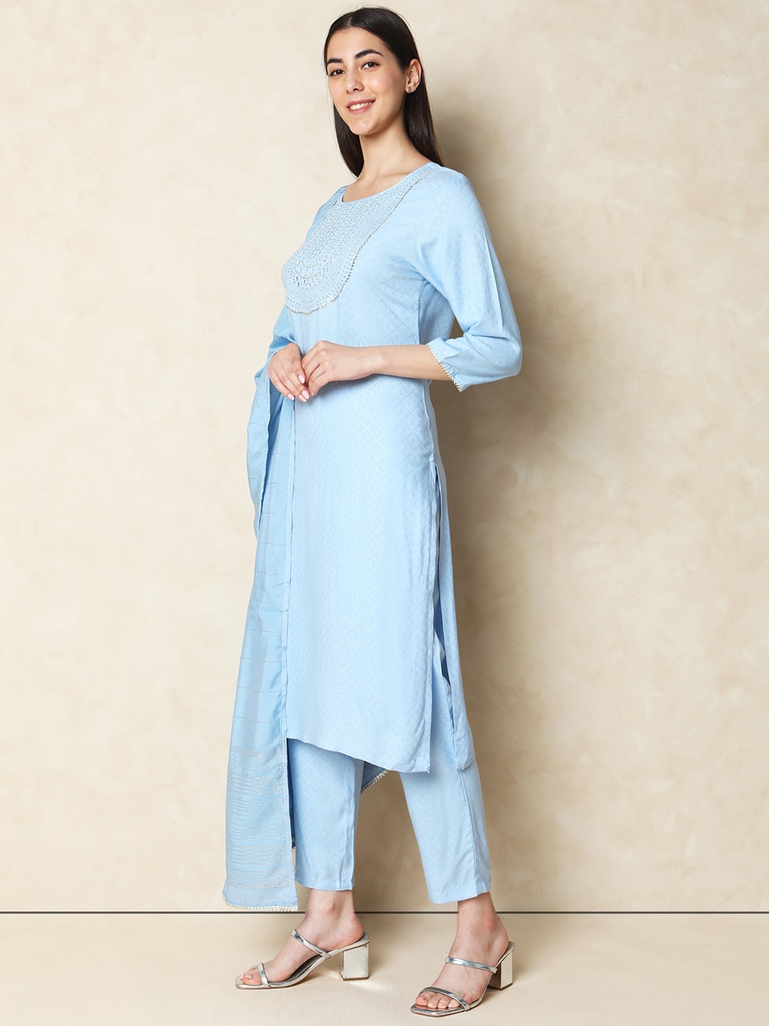 Indifusion Ethnic Motifs Woven Design Thread Work Straight Kurta & Trousers With Dupatta, Blue
Indifusion Ethnic Motifs Woven Design Thread Work Straight Kurta & Trousers With Dupatta, Blue