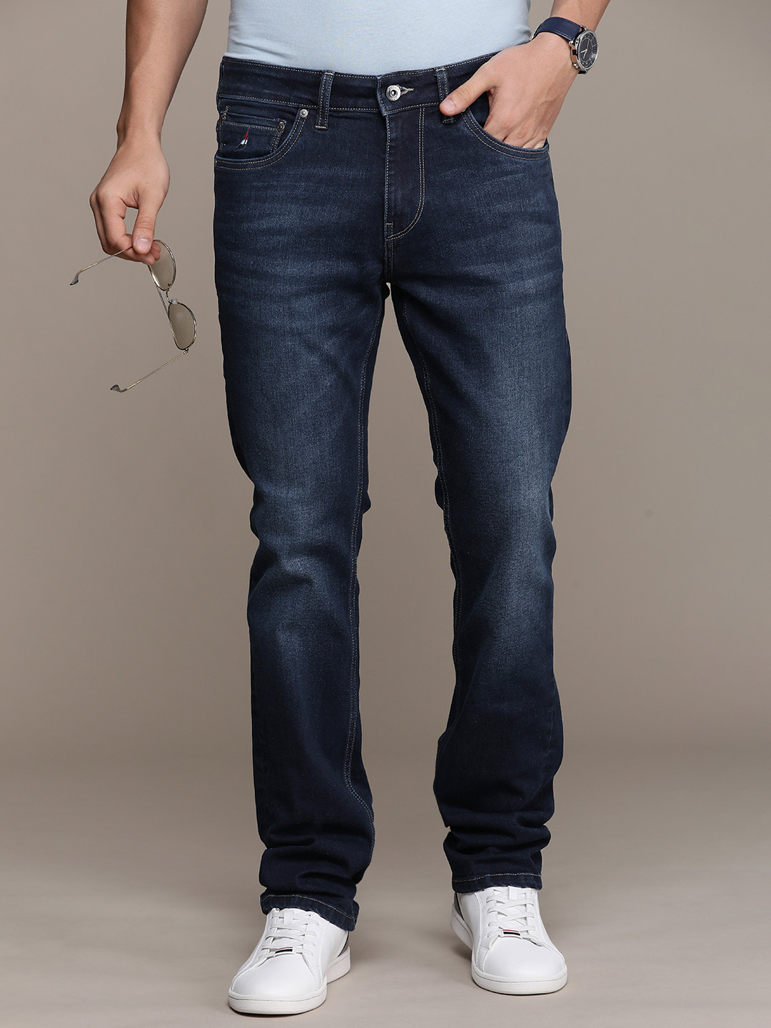 Nautica Men Straight Fit Light Fade Stretchable Jeans, Blue
Nautica Men Straight Fit Light Fade Stretchable Jeans, Blue