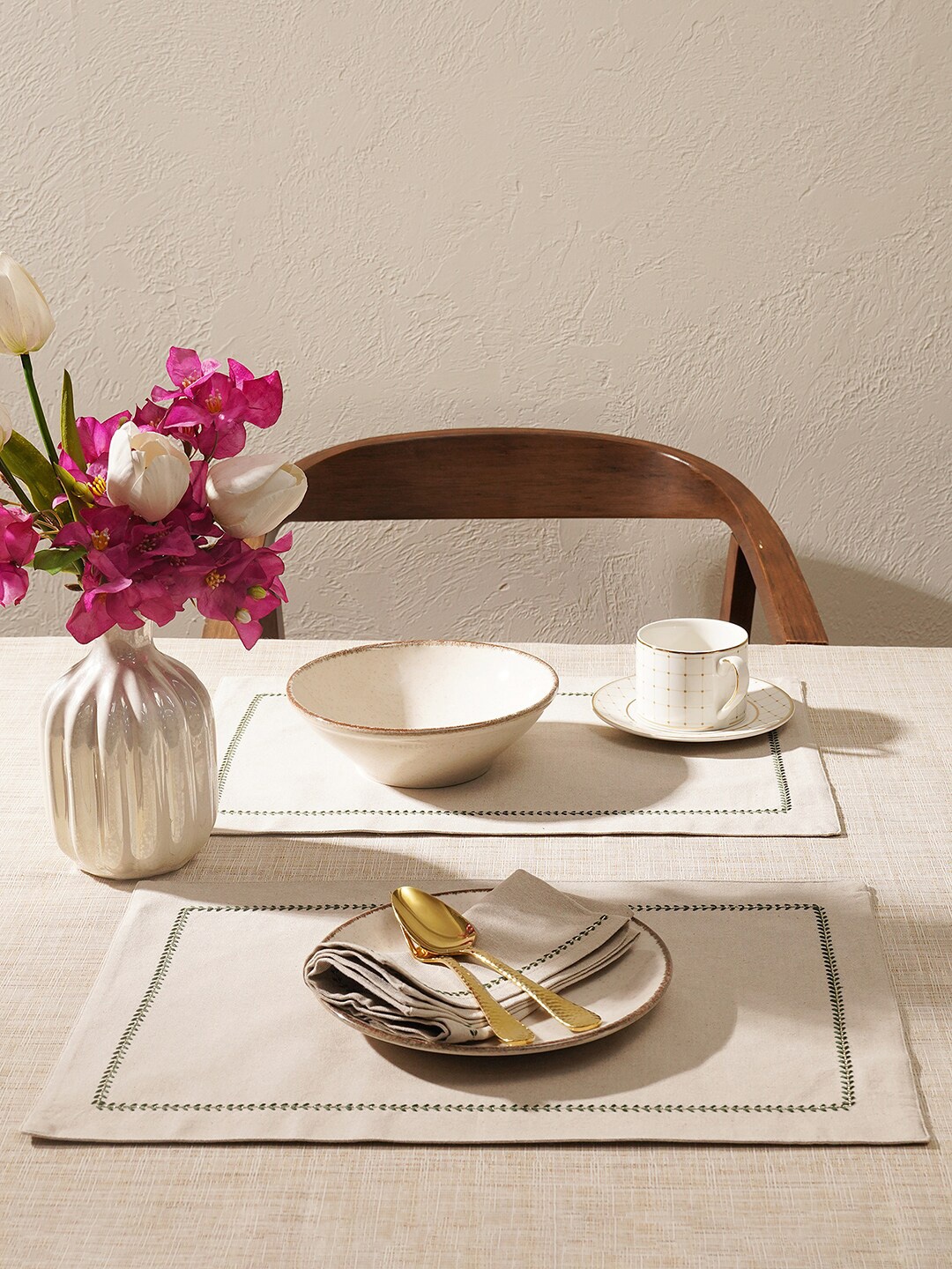 Pure Home and Living Beige & Green 2 Pieces Embroidered Rectangle Cotton Table Placemats
Pure Home and Living Beige & Green 2 Pieces Embroidered Rectangle Cotton Table Placemats