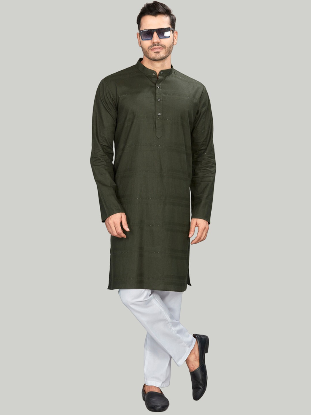 Authentics Striped Band Collar Sequinned Detailed Pure Cotton Straight Kurta With Pyjama, Green
Authentics Striped Band Collar Sequinned Detailed Pure Cotton Straight Kurta With Pyjama, Green