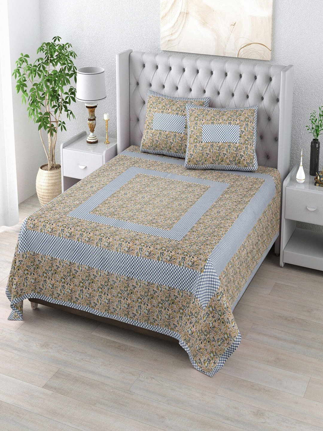 Bombay Spreads Beige & Blue Ethnic Motifs Cotton 180 TC King Bedsheet with 2 Pillow Covers
Bombay Spreads Beige & Blue Ethnic Motifs Cotton 180 TC King Bedsheet with 2 Pillow Covers
