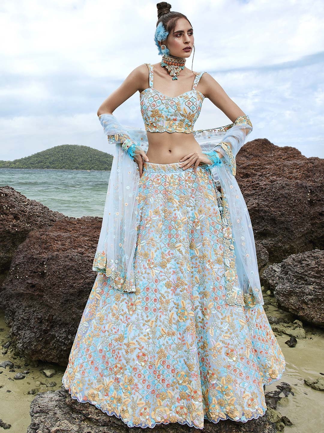 panchhi Embroidered Sequinned Semi-Stitched Lehenga & Unstitched Blouse With, Turquoise blue
panchhi Embroidered Sequinned Semi-Stitched Lehenga & Unstitched Blouse With, Turquoise blue