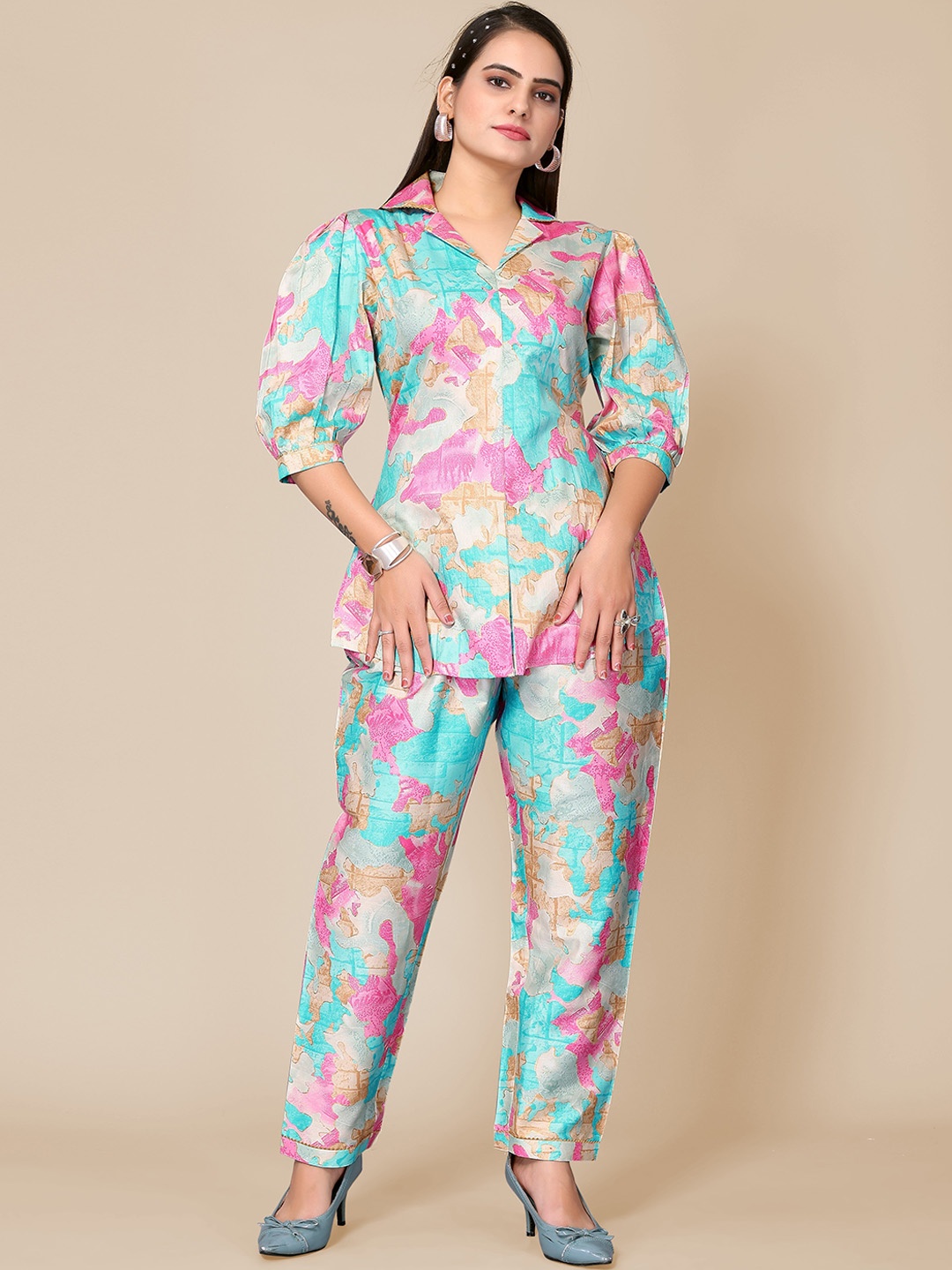 TITANIUM SILK INDUSTRIES PVT. LTD. Printed Pure Cotton Tunic With Trouser Co-Ords, Blue
TITANIUM SILK INDUSTRIES PVT. LTD. Printed Pure Cotton Tunic With Trouser Co-Ords, Blue