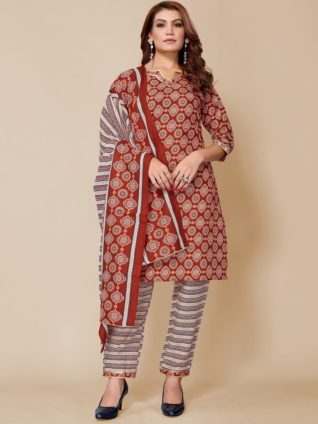 TITANIUM SILK INDUSTRIES PVT. LTD. Ethnic Motifs Printed Kurta With Trousers & Dupatta, Maroon
TITANIUM SILK INDUSTRIES PVT. LTD. Ethnic Motifs Printed Kurta With Trousers & Dupatta, Maroon