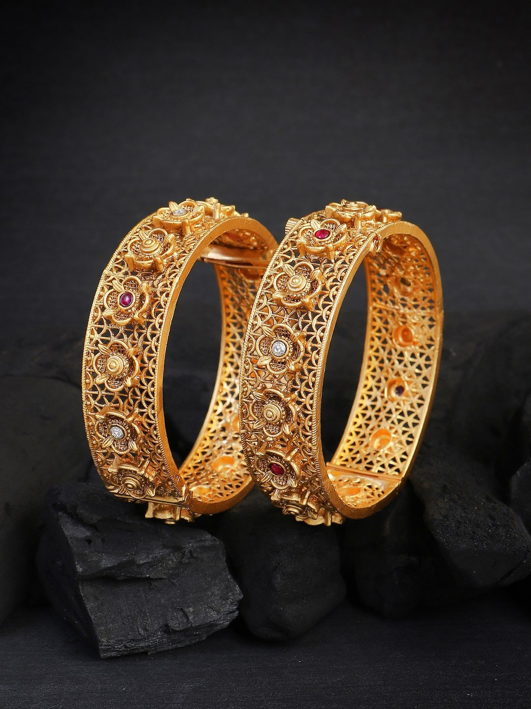 Adwitiya Collection Set Of 2 Gold-Plated Stone-Studded Bangles
Adwitiya Collection Set Of 2 Gold-Plated Stone-Studded Bangles