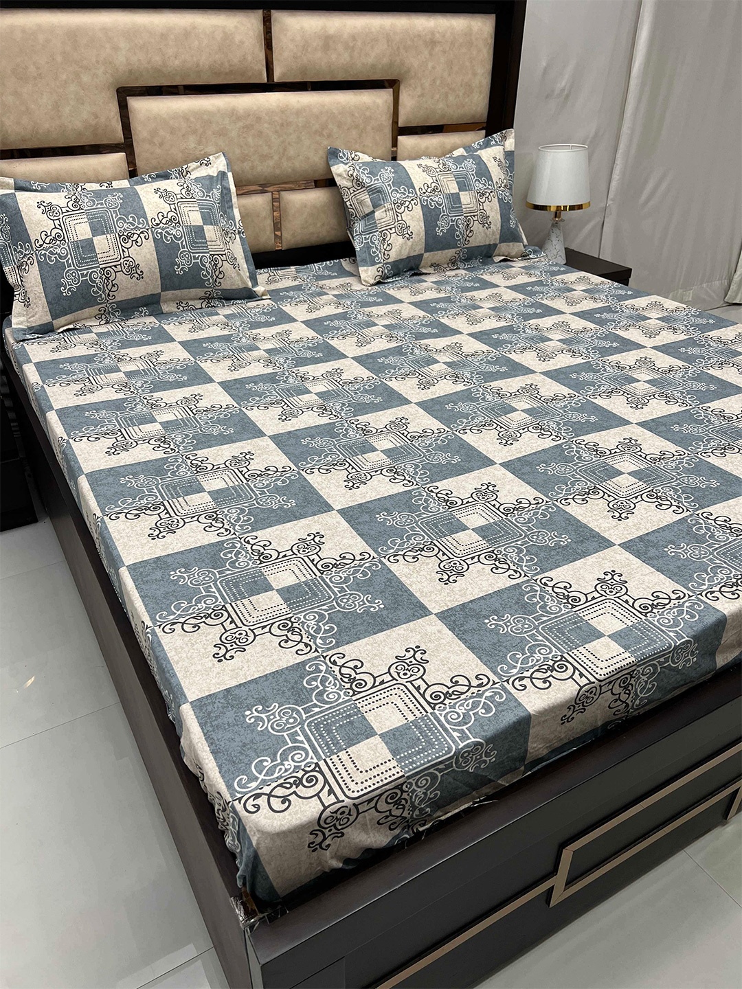 Pure Decor Grey & Beige Printed Cotton 300 TC Fitted King Bedsheet with 2 Pillow Covers
Pure Decor Grey & Beige Printed Cotton 300 TC Fitted King Bedsheet with 2 Pillow Covers