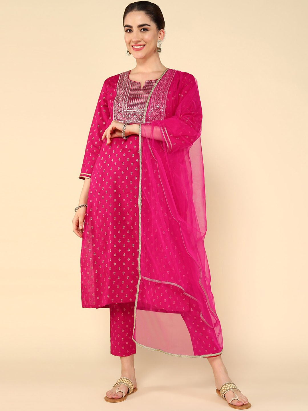 aturabi Ethnic Motifs Printed Sequinned Pure Cotton Kurta with Trousers & Dupatta, Pink
aturabi Ethnic Motifs Printed Sequinned Pure Cotton Kurta with Trousers & Dupatta, Pink