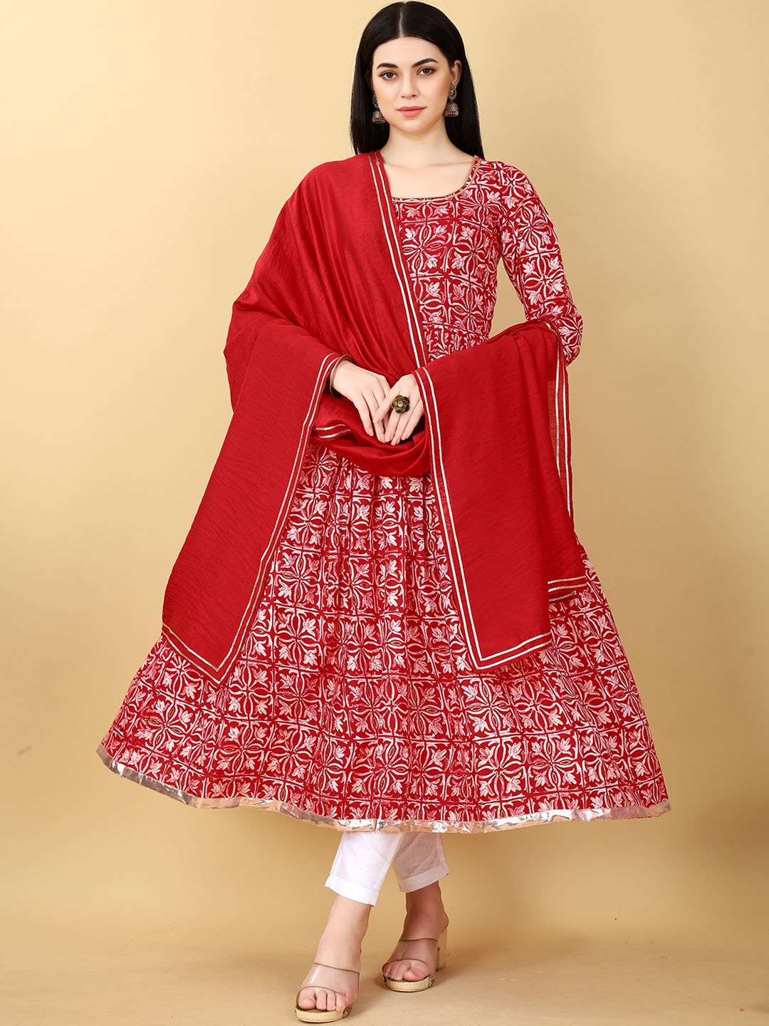 TITANIUM SILK INDUSTRIES PVT. LTD. Floral Printed Anarkali Kurta With Trousers & Dupatta, Red
TITANIUM SILK INDUSTRIES PVT. LTD. Floral Printed Anarkali Kurta With Trousers & Dupatta, Red
