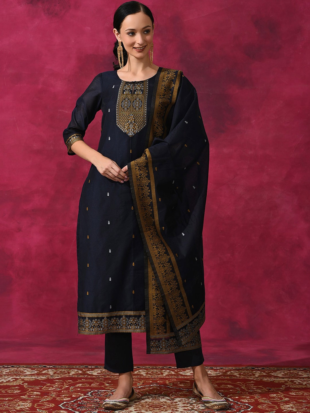 Anouk Navy Blue Ethnic Motif Woven Design Zari Straight Kurta & Trousers With Dupatta
Anouk Navy Blue Ethnic Motif Woven Design Zari Straight Kurta & Trousers With Dupatta
