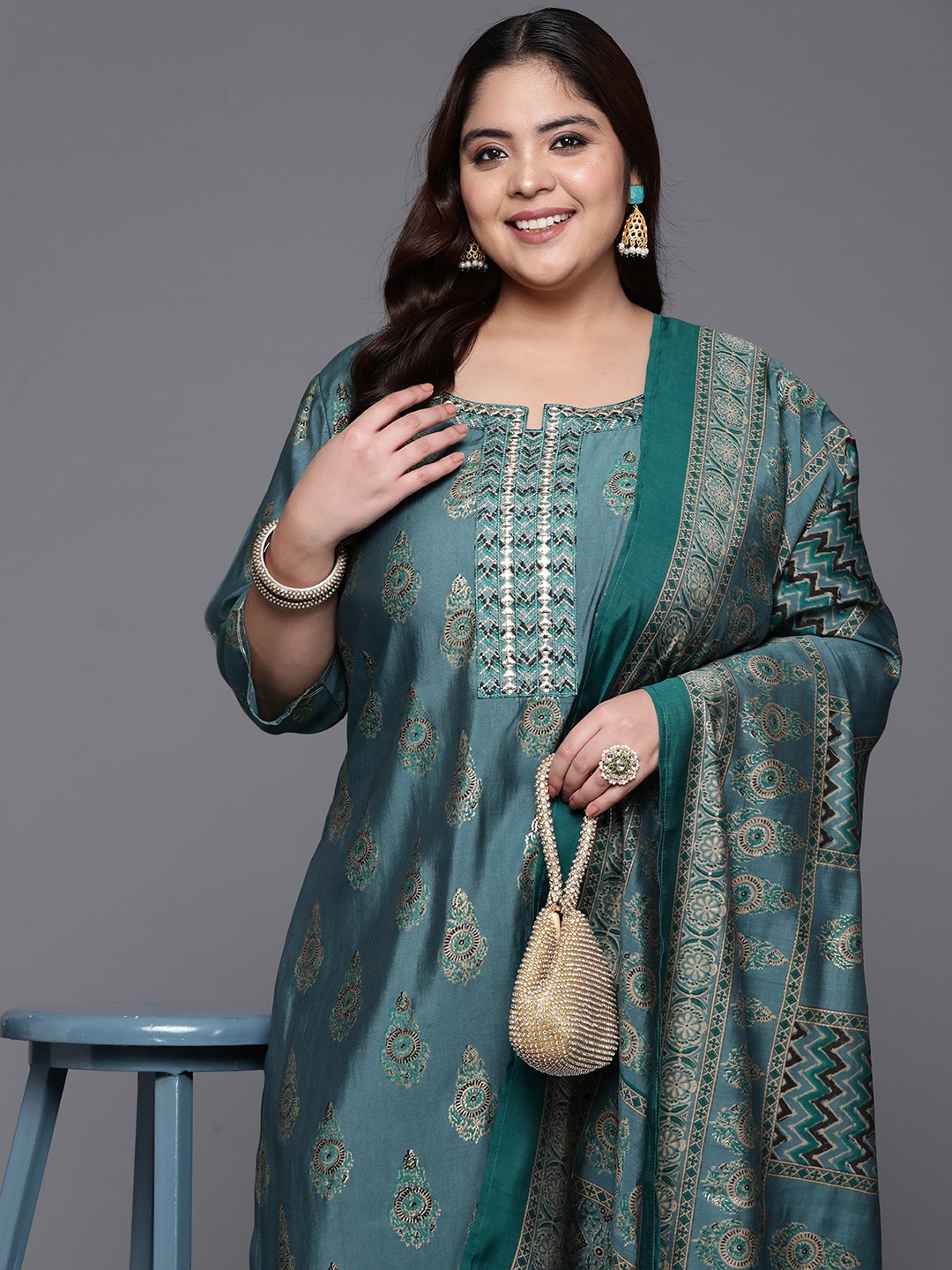 EXTRA LOVE BY LIBAS Plus Size Floral Printed Gotta Patti Kurta with Trousers & Dupatta, Blue
EXTRA LOVE BY LIBAS Plus Size Floral Printed Gotta Patti Kurta with Trousers & Dupatta, Blue