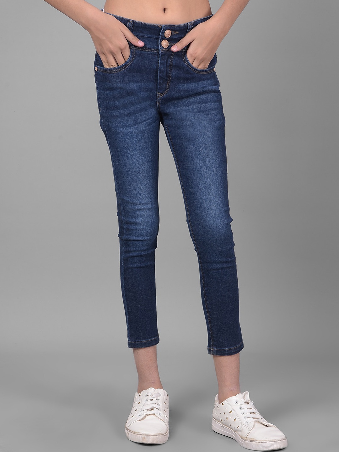 Crimsoune Club Girls Navy Blue Skinny Fit High-Rise Low Distress Heavy Fade Stretchable Jeans
Crimsoune Club Girls Navy Blue Skinny Fit High-Rise Low Distress Heavy Fade Stretchable Jeans