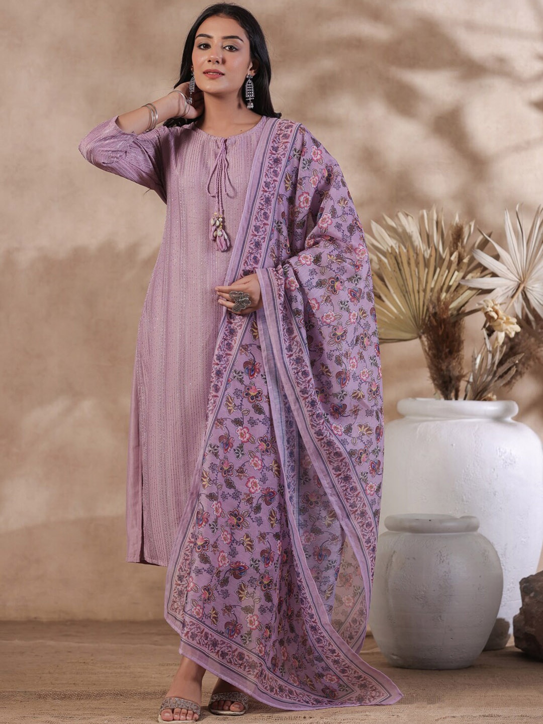 Ishin Purple Striped Tie-Up Neck Sequinned Detail Straight Kurta & Trouser With Dupatta
Ishin Purple Striped Tie-Up Neck Sequinned Detail Straight Kurta & Trouser With Dupatta
