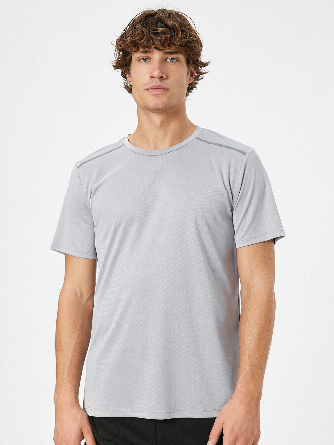 Koton Men Raw Edge T-shirt, Na 
Koton Men Raw Edge T-shirt, Na