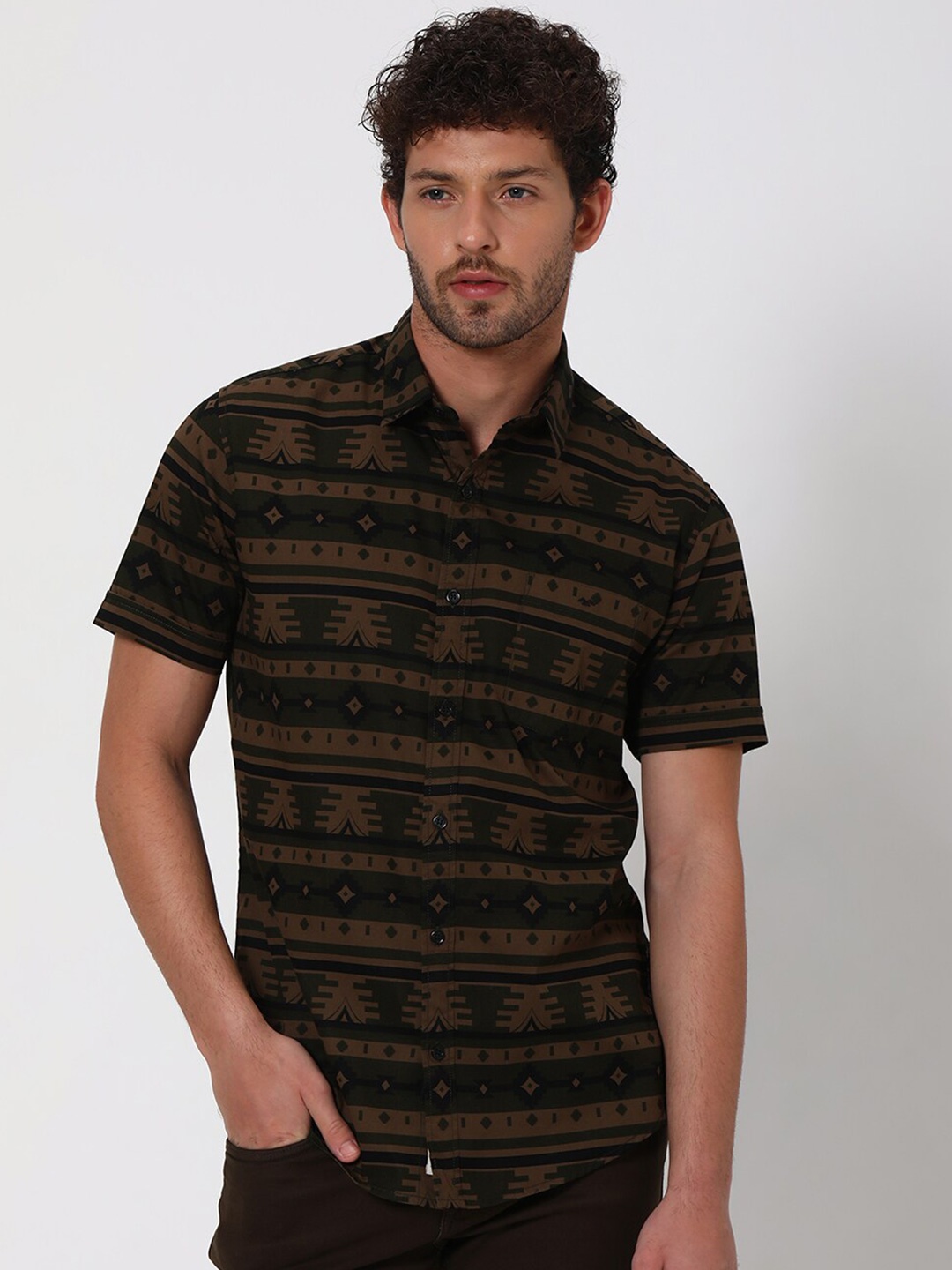 Mufti Slim Fit Horizontal Stripes Opaque Printed Pure Cotton Casual Shirt, Olive
Mufti Slim Fit Horizontal Stripes Opaque Printed Pure Cotton Casual Shirt, Olive