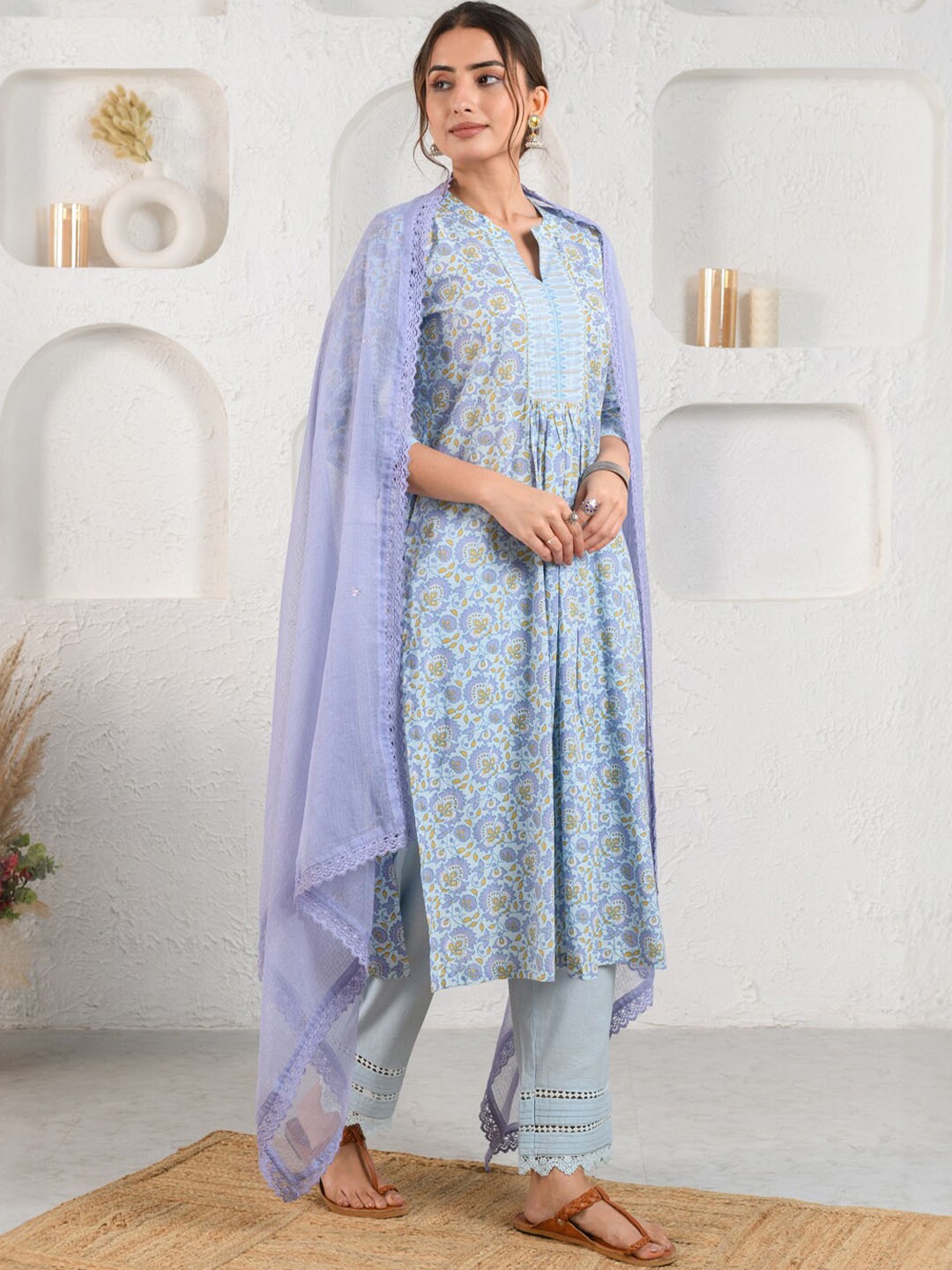 Prakriti Jaipur Floral Printed Mandarin Collar Pleated Kurta With Trouser & Dupatta, Blue
Prakriti Jaipur Floral Printed Mandarin Collar Pleated Kurta With Trouser & Dupatta, Blue