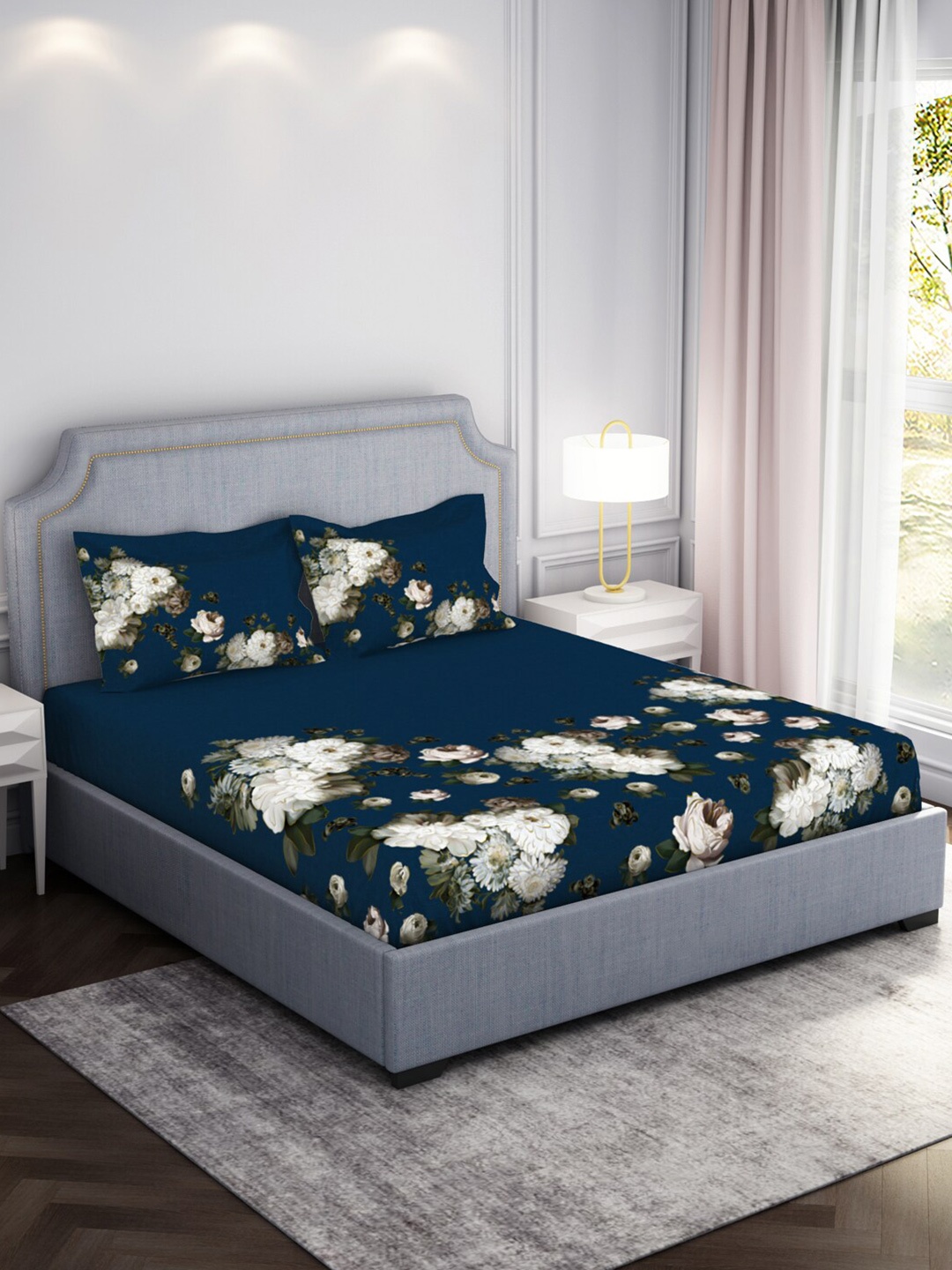 SPACES Noir Navy Blue & White Floral Pure Cotton 210 TC King Bedsheet with 2 Pillow Covers
SPACES Noir Navy Blue & White Floral Pure Cotton 210 TC King Bedsheet with 2 Pillow Covers