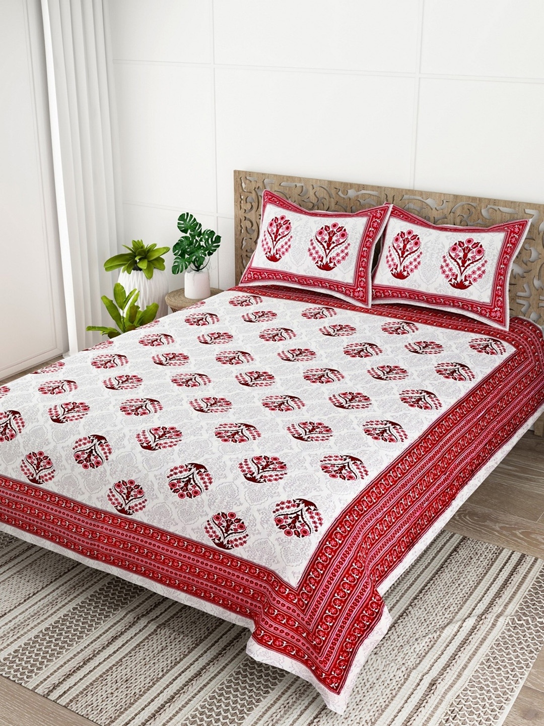 Salona Bichona Pink Ethnic Motifs Pure Cotton 120 TC Queen Bedsheet with 2 Pillow Covers
Salona Bichona Pink Ethnic Motifs Pure Cotton 120 TC Queen Bedsheet with 2 Pillow Covers