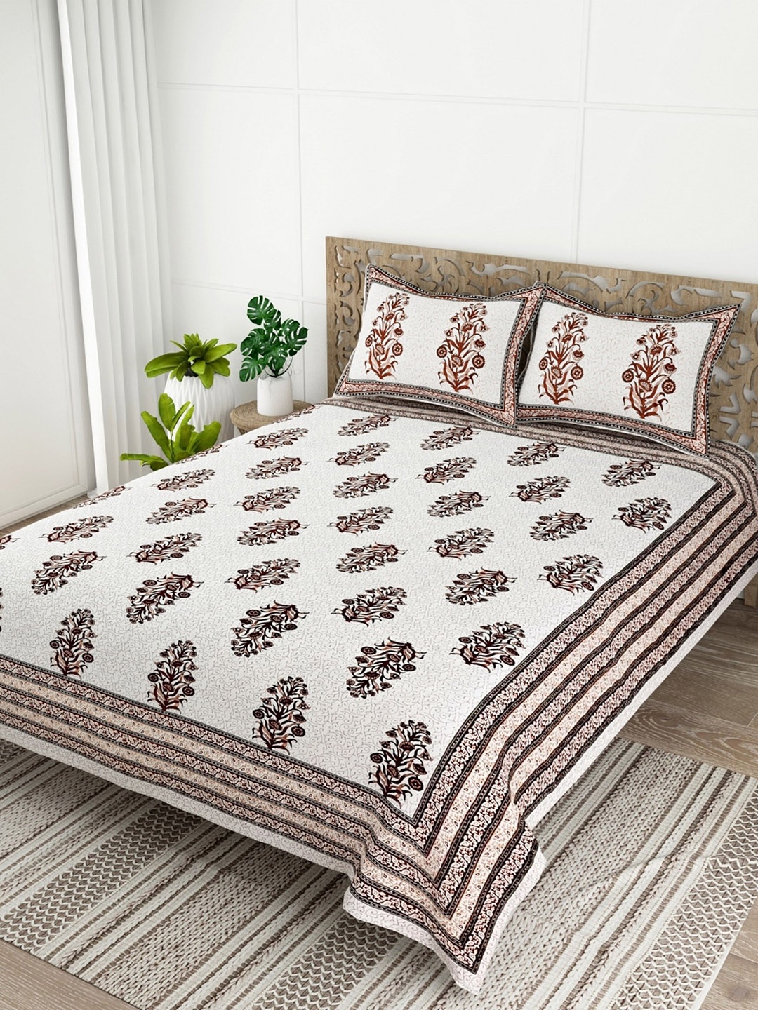 Salona Bichona Brown & White Ethnic Cotton 120 TC Queen Bedsheet with 2 Pillow Covers
Salona Bichona Brown & White Ethnic Cotton 120 TC Queen Bedsheet with 2 Pillow Covers