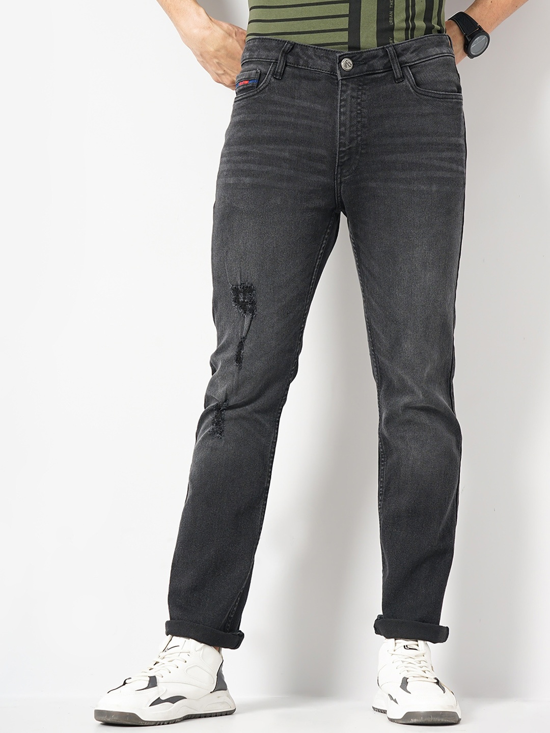 The Indian Garage Co Men Black Mid-Rise Bootcut Low Distress Heavy Fade Stretchable Jeans
The Indian Garage Co Men Black Mid-Rise Bootcut Low Distress Heavy Fade Stretchable Jeans