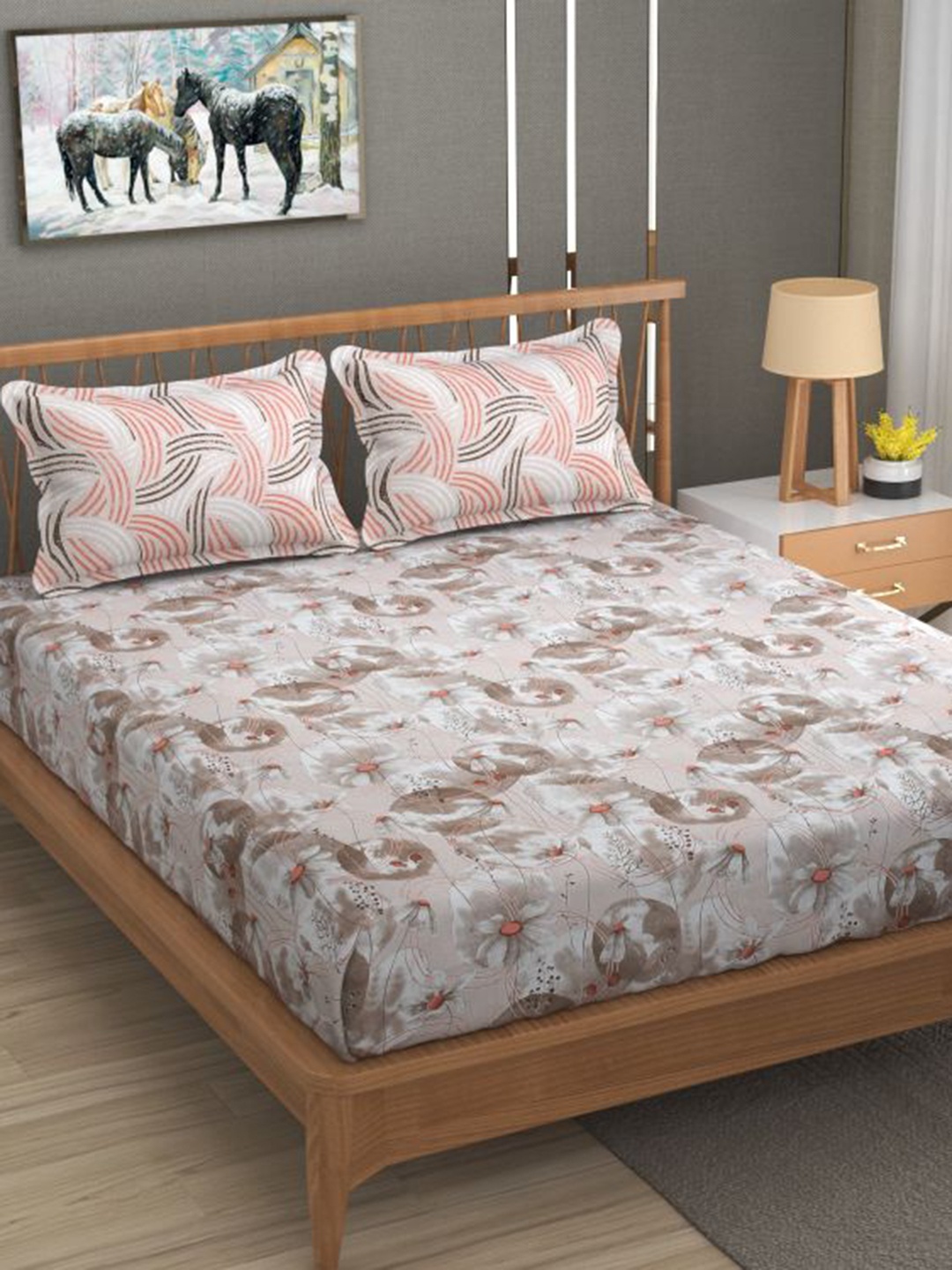 Florida Beige & Grey Ethnic Motifs Cotton 144 TC Fitted King Bedsheet with 2 Pillow Covers
Florida Beige & Grey Ethnic Motifs Cotton 144 TC Fitted King Bedsheet with 2 Pillow Covers