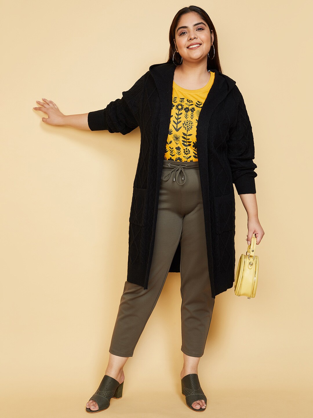max Plus Size Cable Knit Self Design Acrylic Longline Front-Open Sweater, Black
max Plus Size Cable Knit Self Design Acrylic Longline Front-Open Sweater, Black
