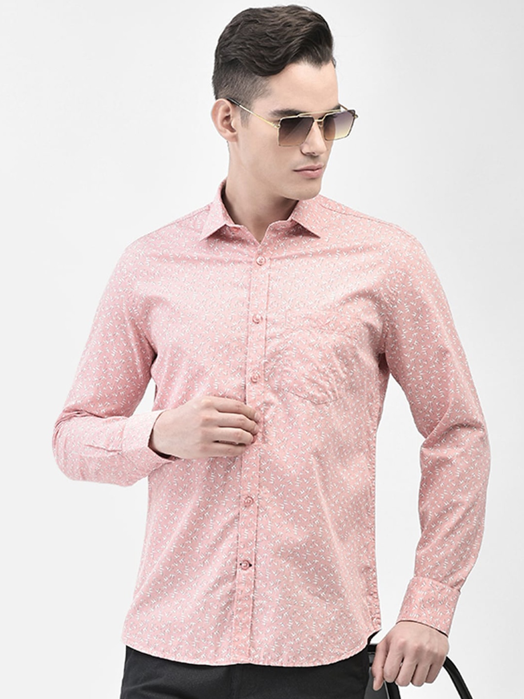 Crimsoune Club Slim Fit Geometric Printed Spread Collar Long Sleeves Cotton Casual Shirt, Pink
Crimsoune Club Slim Fit Geometric Printed Spread Collar Long Sleeves Cotton Casual Shirt, Pink
