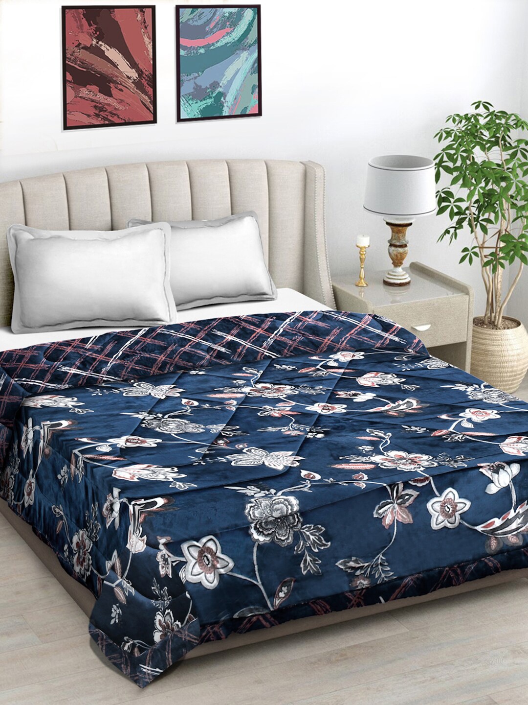 FABINALIV Blue Floral Wool Heavy Winter Microfiber Filling Reversible Double Bed Quilt
FABINALIV Blue Floral Wool Heavy Winter Microfiber Filling Reversible Double Bed Quilt