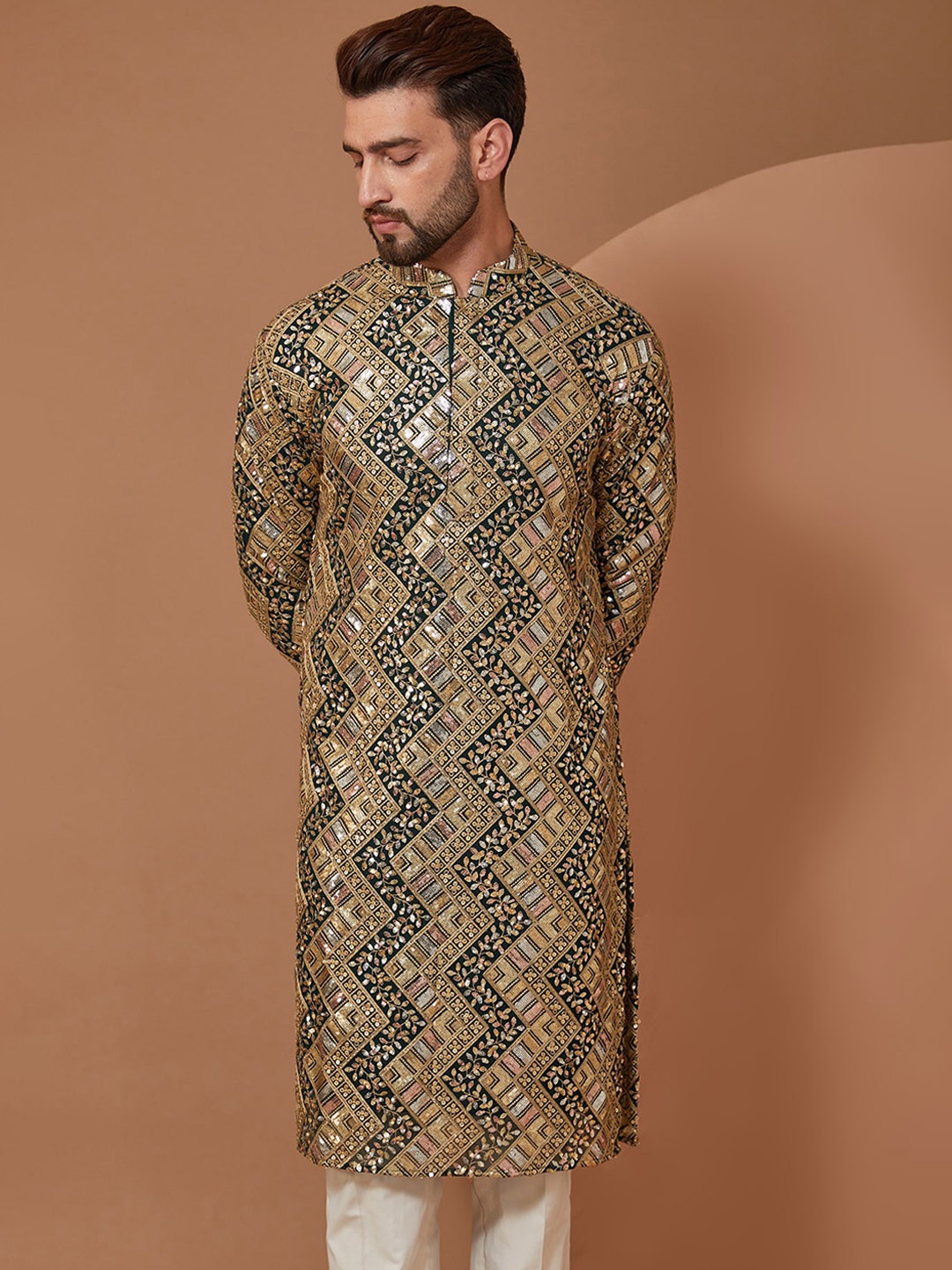 KASBAH CLOTHING NISHCHAIY SAJDEH Mirror Work Embellished Mandarin Collar Georgette Kurta, Green
KASBAH CLOTHING NISHCHAIY SAJDEH Mirror Work Embellished Mandarin Collar Georgette Kurta, Green