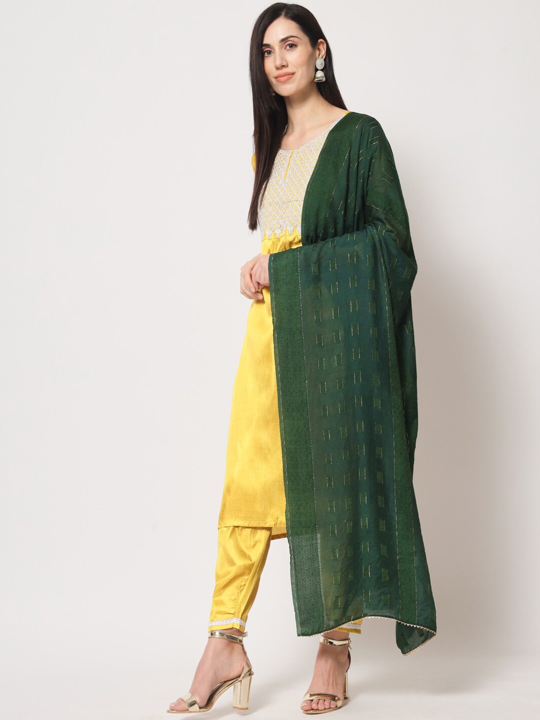 Anouk Ethnic Motifs Yoke Design Thread Work Pure Silk Kurta With Trousers & Dupatta, Yellow
Anouk Ethnic Motifs Yoke Design Thread Work Pure Silk Kurta With Trousers & Dupatta, Yellow