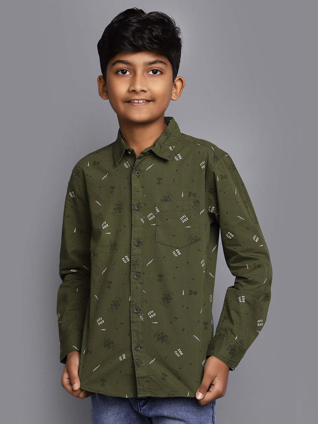 V-Mart Boys Conversational Printed Regular Fit Opaque Cotton Casual Shirt, Green
V-Mart Boys Conversational Printed Regular Fit Opaque Cotton Casual Shirt, Green