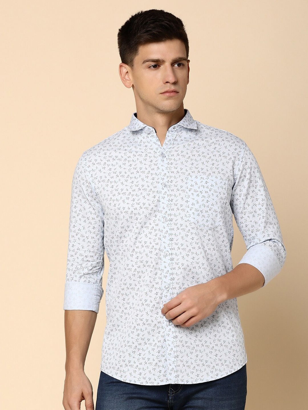 V-Mart Slim Fit Floral Printed Spread Collar Long Sleeve Pocket Cotton Casual Shirt, Blue
V-Mart Slim Fit Floral Printed Spread Collar Long Sleeve Pocket Cotton Casual Shirt, Blue