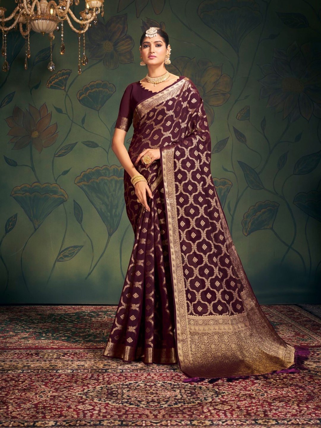 FLOURIOUS Ethnic Motifs Woven Design Zari Pure Georgette Banarasi Saree, Coffee brown
FLOURIOUS Ethnic Motifs Woven Design Zari Pure Georgette Banarasi Saree, Coffee brown