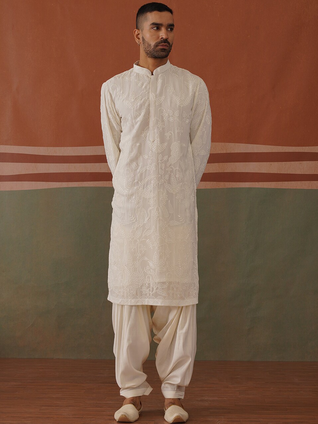 KALPRAAG Ethnic Motifs Embroidered Regular Straight Kurta with Dhoti Pants, Off white
KALPRAAG Ethnic Motifs Embroidered Regular Straight Kurta with Dhoti Pants, Off white