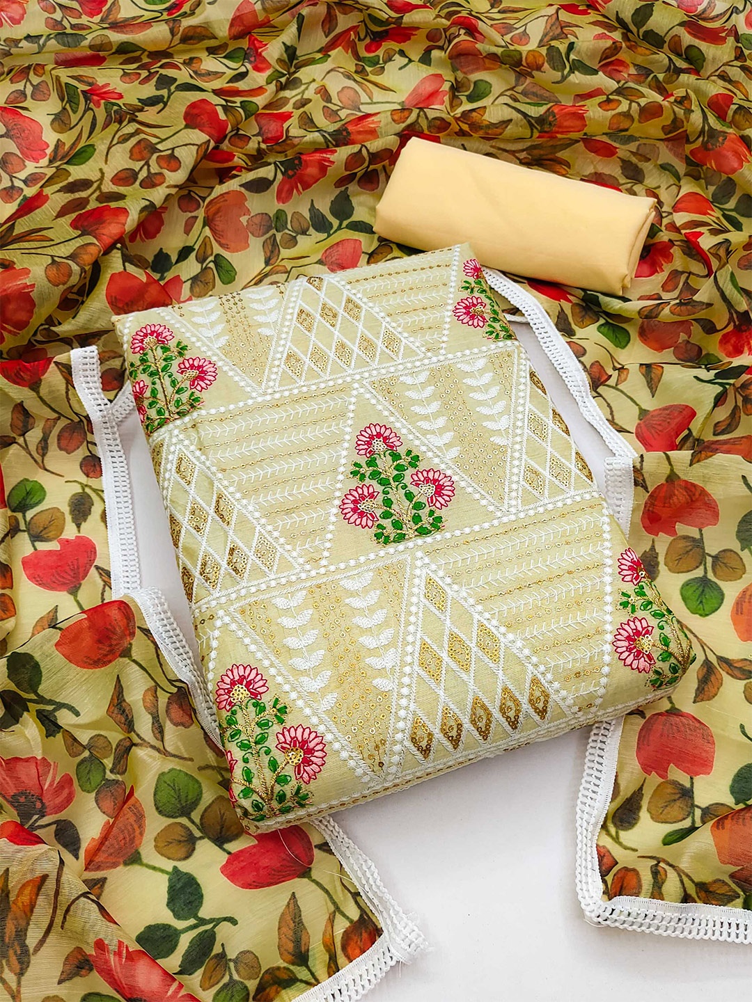 KALINI Ethnic Motifs Embroidered Sequinned Detail Chanderi Silk Unstitched Dress Material, Yellow
KALINI Ethnic Motifs Embroidered Sequinned Detail Chanderi Silk Unstitched Dress Material, Yellow