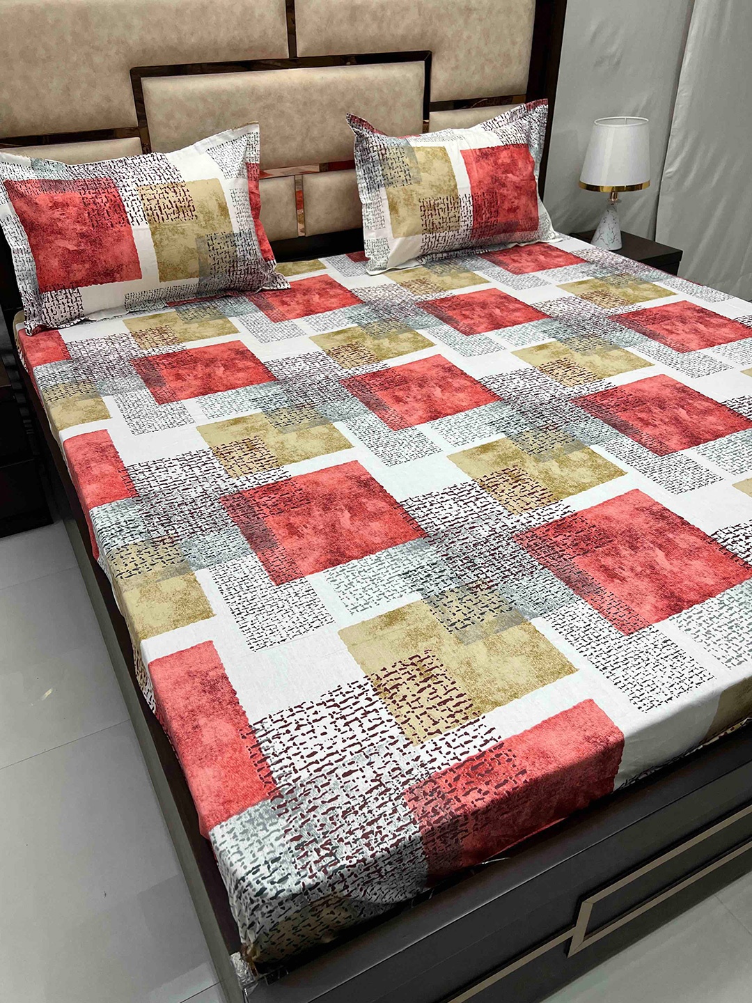 Pure Decor Sapphire Green Geometric Cotton 330 TC Super King Bedsheet & 2 Pillow Covers
Pure Decor Sapphire Green Geometric Cotton 330 TC Super King Bedsheet & 2 Pillow Covers