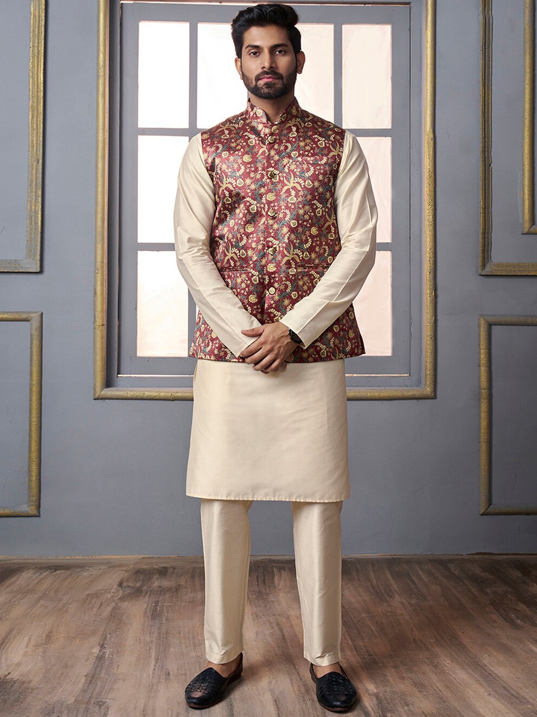 Inddus Mandarin Collar Straight Regular Kurta with Trousers & Woven Design Nehru jacket, Beige
Inddus Mandarin Collar Straight Regular Kurta with Trousers & Woven Design Nehru jacket, Beige