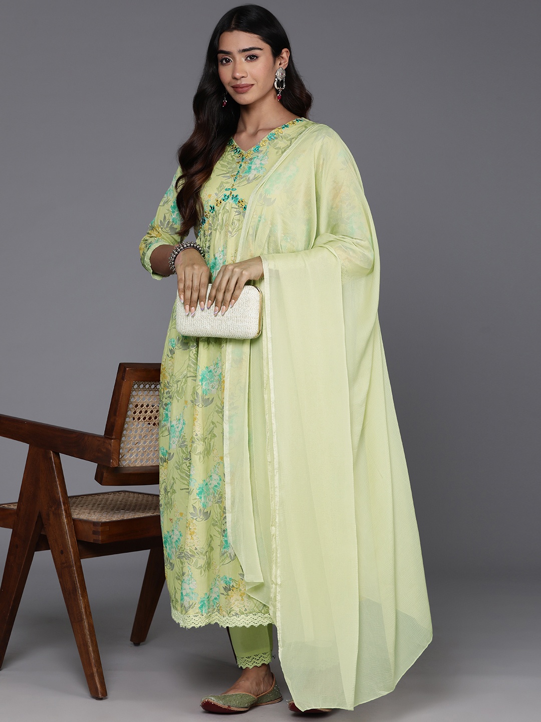 Varanga Women Floral Printed Empire Mirror Work Pure Cotton Kurta with Trousers & Dupatta, Green
Varanga Women Floral Printed Empire Mirror Work Pure Cotton Kurta with Trousers & Dupatta, Green