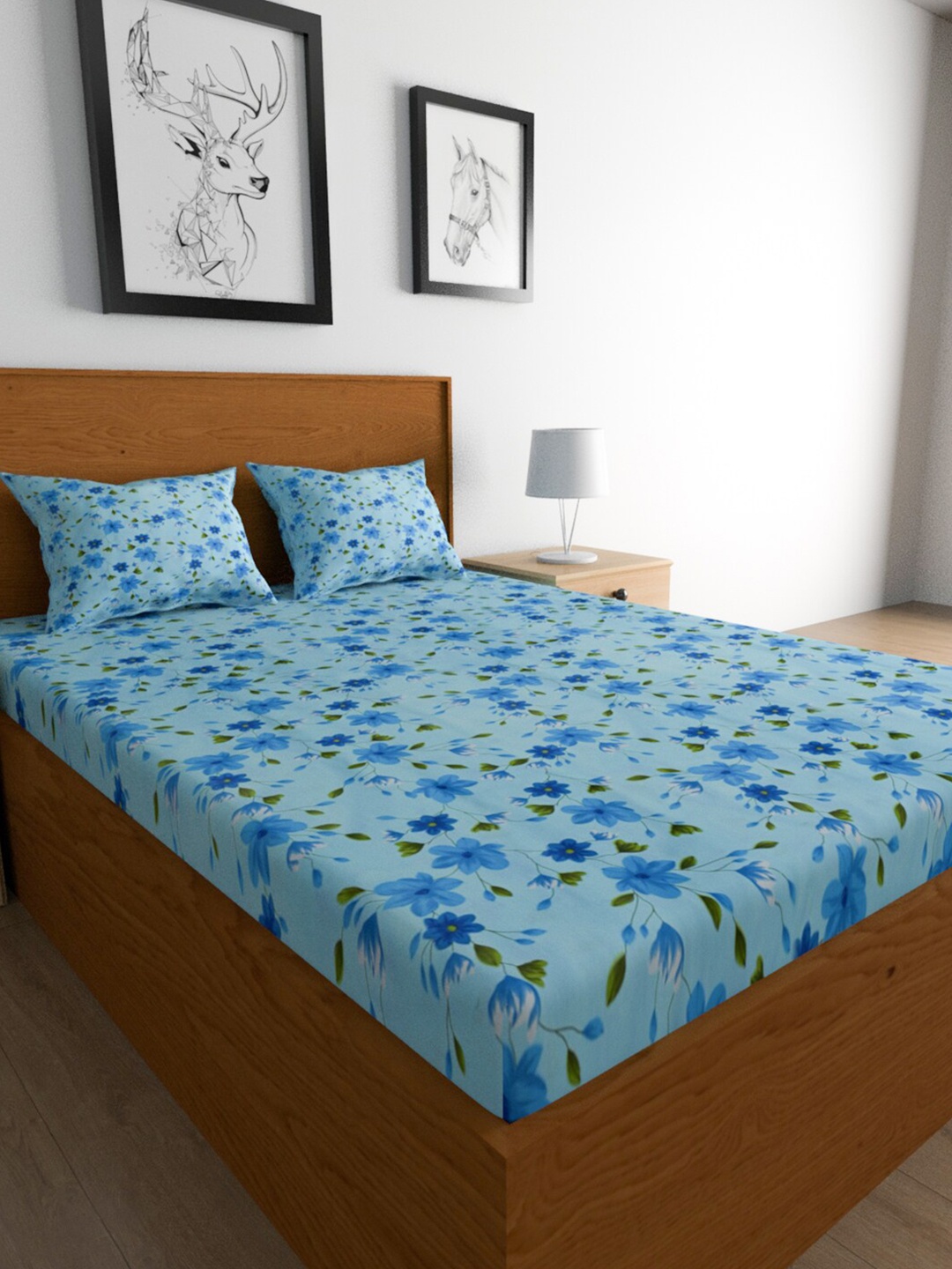 TEAL BY CHUMBAK Blue & Green Floral Cotton 144 TC Queen Bedsheet With 2 Pillow Covers
TEAL BY CHUMBAK Blue & Green Floral Cotton 144 TC Queen Bedsheet With 2 Pillow Covers