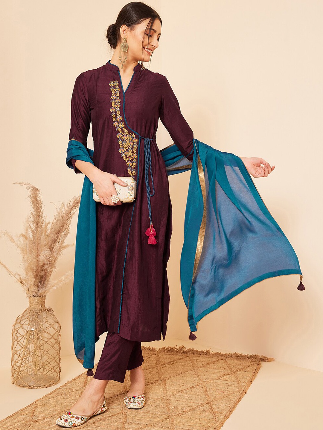 STADO Floral Yoke Design Angrakha Pure Cotton Kurta with Trousers & With Dupatta, Maroon
STADO Floral Yoke Design Angrakha Pure Cotton Kurta with Trousers & With Dupatta, Maroon