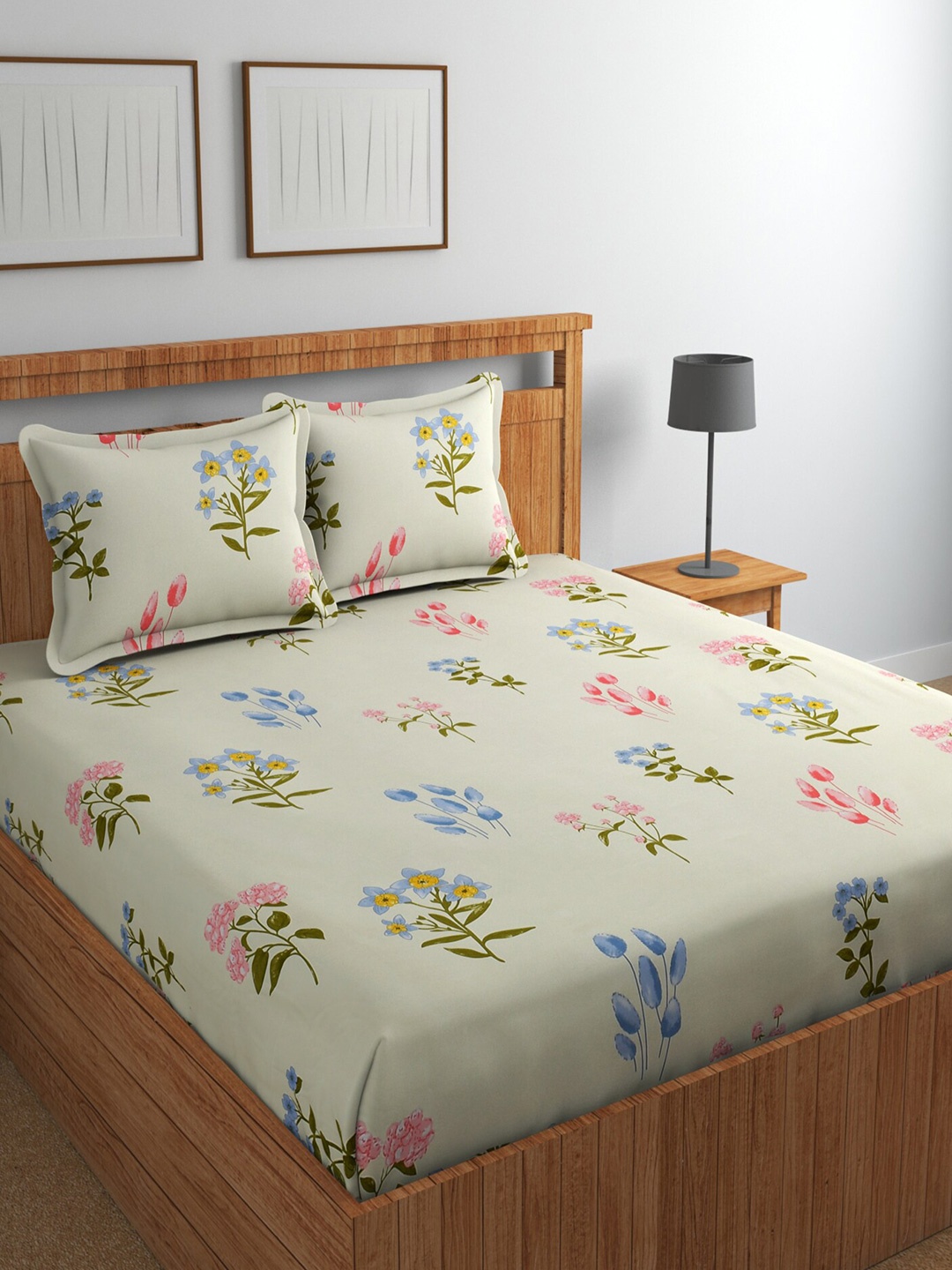 BELVOSTUM Gulmohar Yellow & Green Floral Cotton 220 TC Queen Bedsheet with 2 Pillow Covers
BELVOSTUM Gulmohar Yellow & Green Floral Cotton 220 TC Queen Bedsheet with 2 Pillow Covers