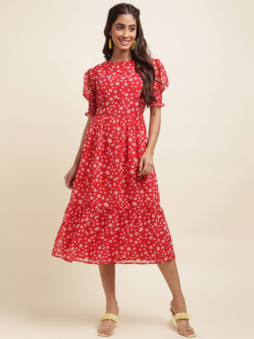 RAISIN Floral Printed Puff Sleeves Gathered Tiered Georgette Fit & Flare Midi Dress, Red
RAISIN Floral Printed Puff Sleeves Gathered Tiered Georgette Fit & Flare Midi Dress, Red