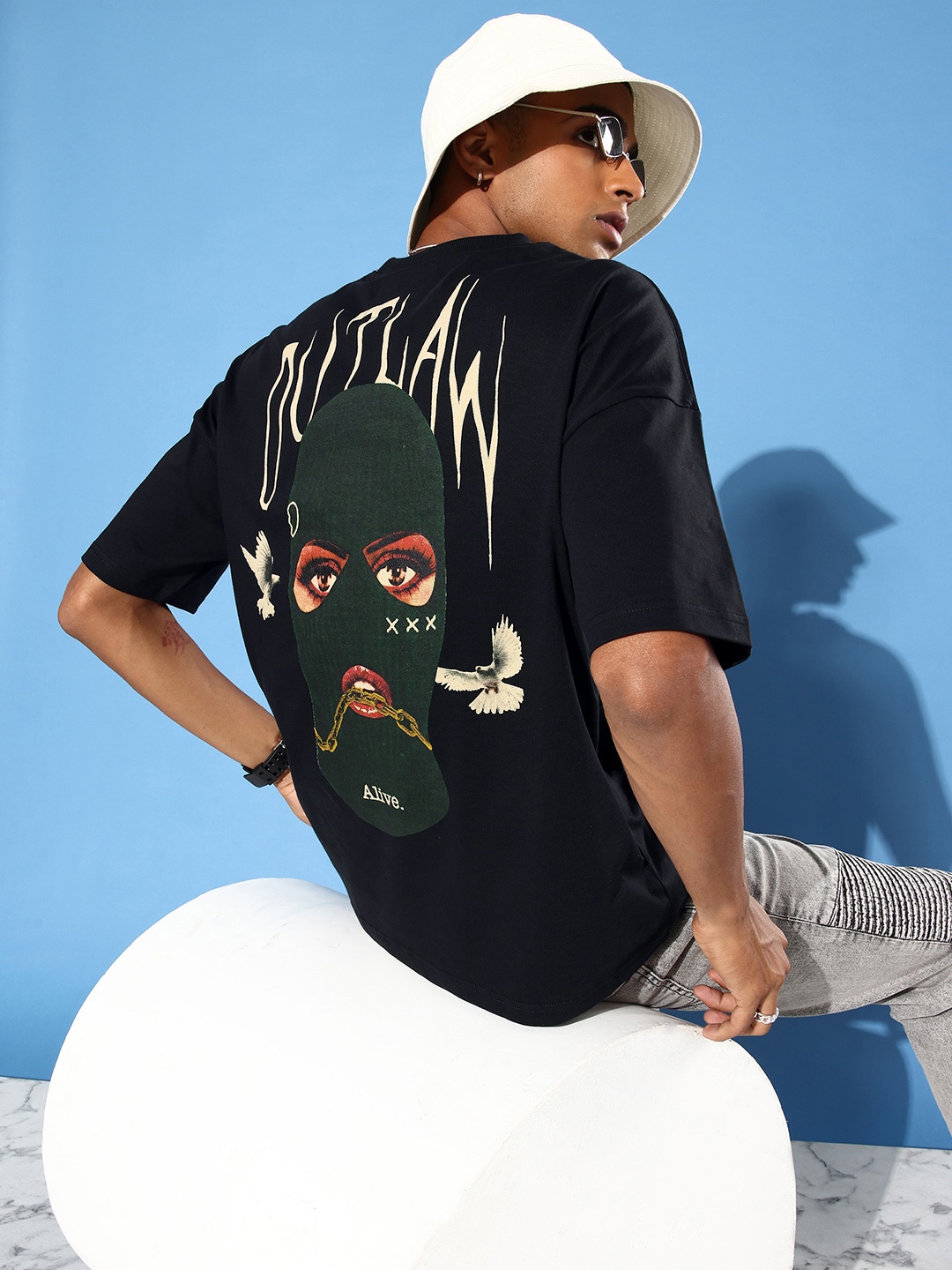 Stormborn Men Graphic Printed Drop-Shoulder Sleeves Oversized Pure Cotton T-shirt, Black
Stormborn Men Graphic Printed Drop-Shoulder Sleeves Oversized Pure Cotton T-shirt, Black