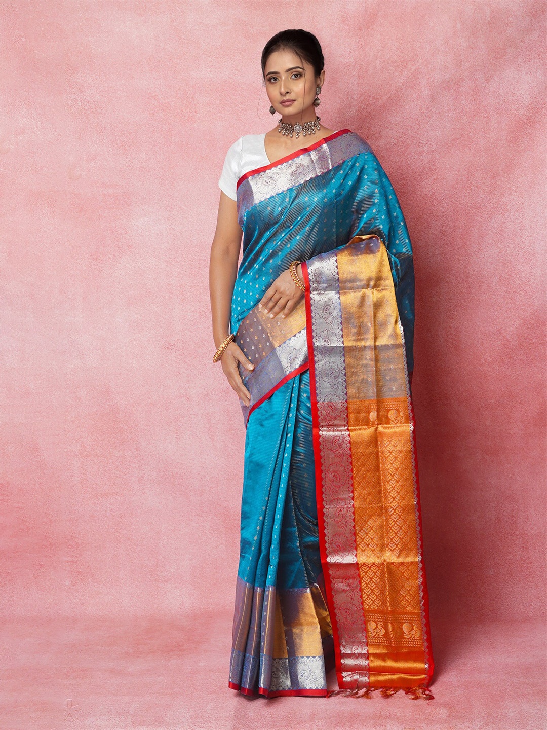 Unnati Silks Ethnic Motifs Woven Design Zari Pure Silk Handloom Kanjeevaram Saree, Teal
Unnati Silks Ethnic Motifs Woven Design Zari Pure Silk Handloom Kanjeevaram Saree, Teal