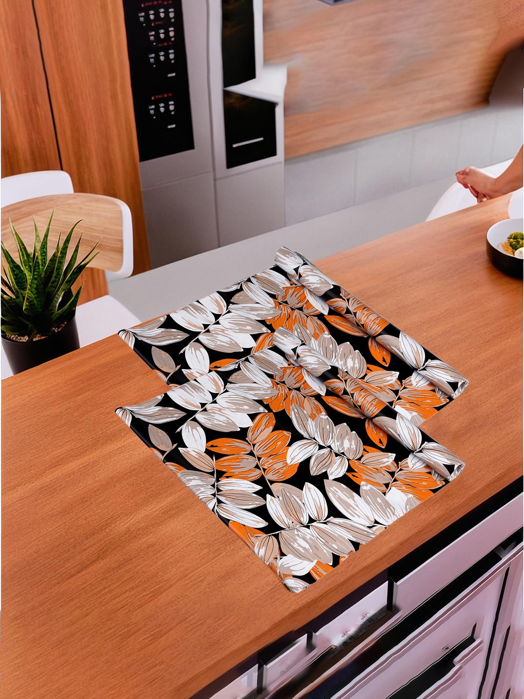 Kuber Industries Brown & Orange 2 Pieces Floral Anti-Skid PVC Shelf Liner Organiser 3m
Kuber Industries Brown & Orange 2 Pieces Floral Anti-Skid PVC Shelf Liner Organiser 3m