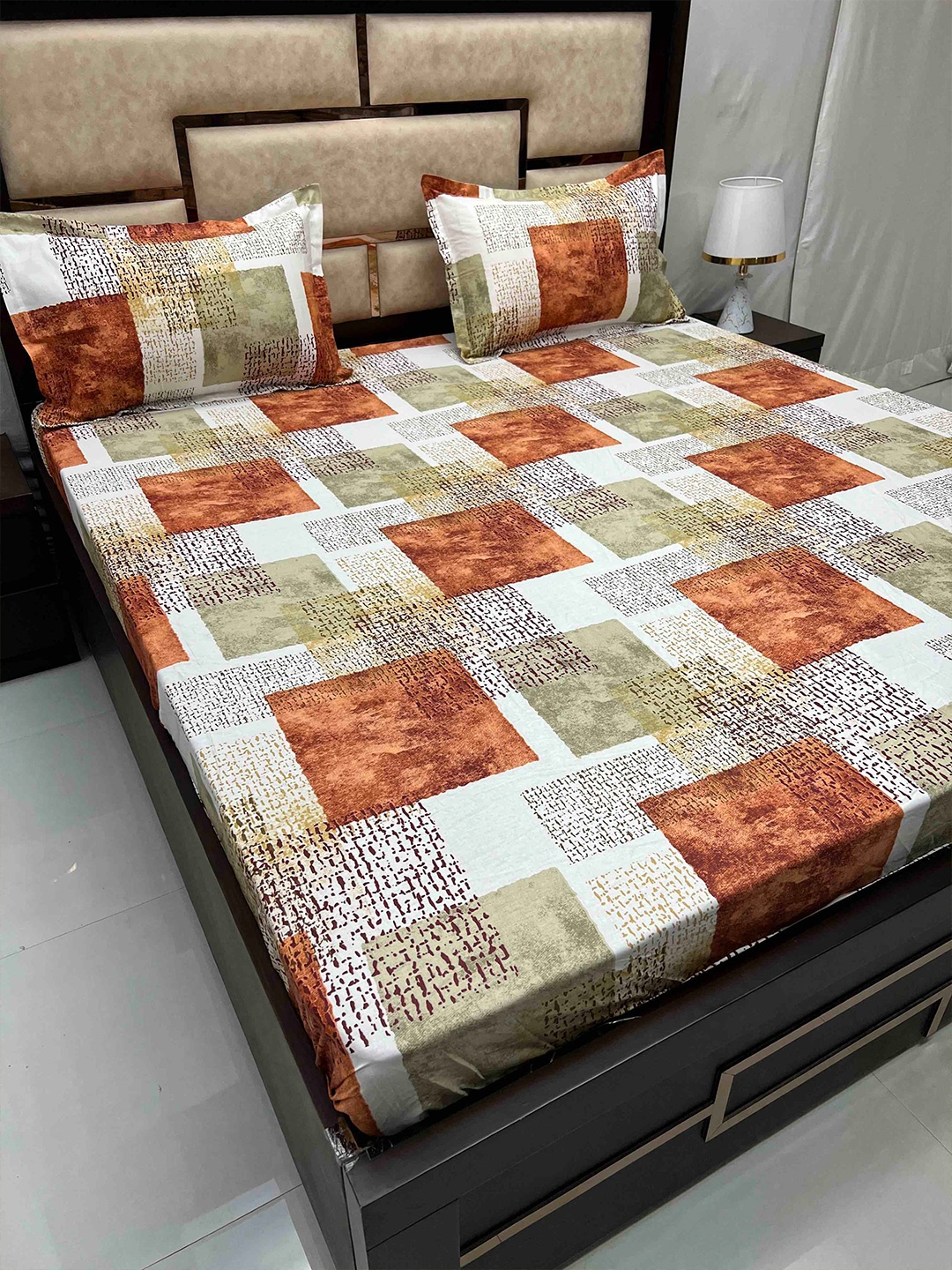 Pure Decor Royal Velar Green Abstract Cotton 400 TC Super King Bedsheet & 2 Pillow Covers
Pure Decor Royal Velar Green Abstract Cotton 400 TC Super King Bedsheet & 2 Pillow Covers